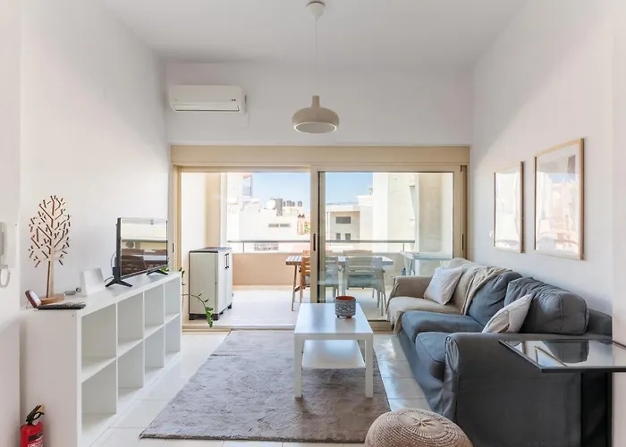 Lovely Apartment Close To The City Center